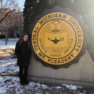 Meet your Posher, Ashleigh